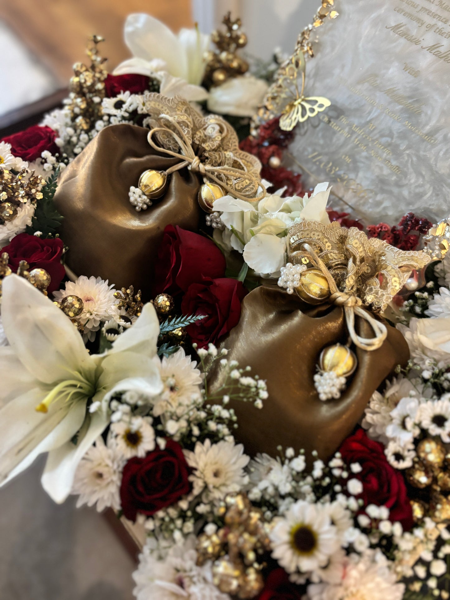 Resin Sahe Chithi with Floral Platter